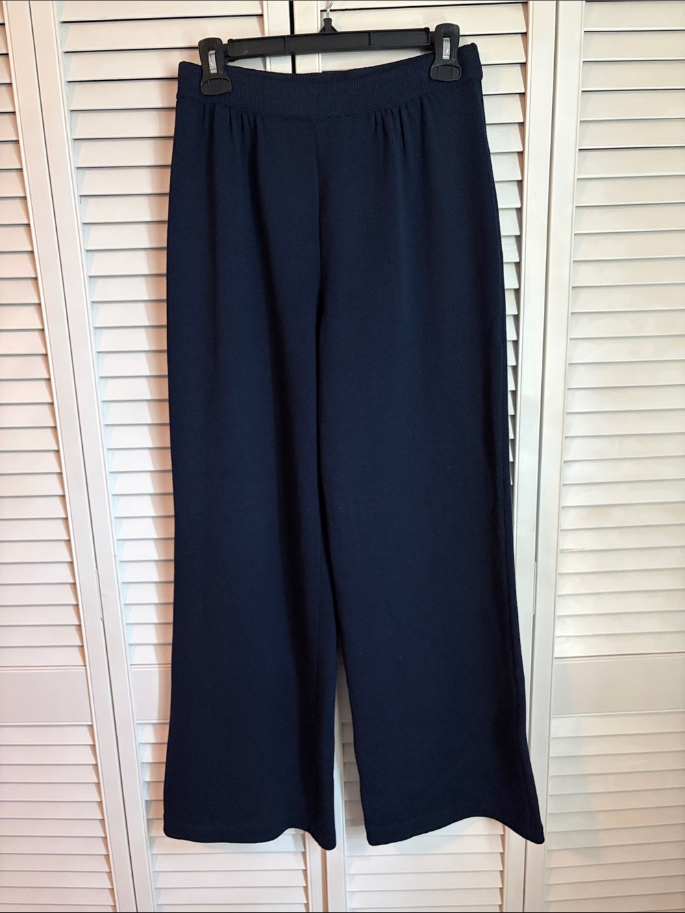 St. John Collection Size 4 Wide Leg Pull On Pants Navy Heavyweight Knit